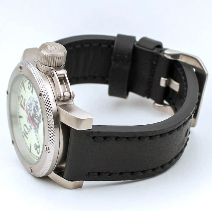 ТРИУМФ Маньчжурский Тигр, сапфировое стекло (305.01)