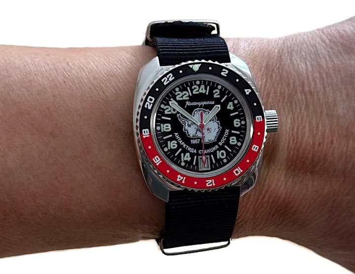 ВОСТОК КОМАНДИРСКИЕ АНТАРКТИЧЕСКАЯ СТАНЦИЯ ВОСТОК, 24-часовое время (710ARC SE1)