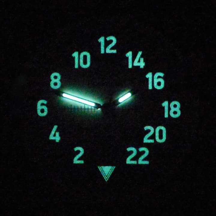 ТРИУМФ ПОДВОДНАЯ ЛОДКА АНЧАР, 24-часовые время, сапфировое стекло (1032.02)