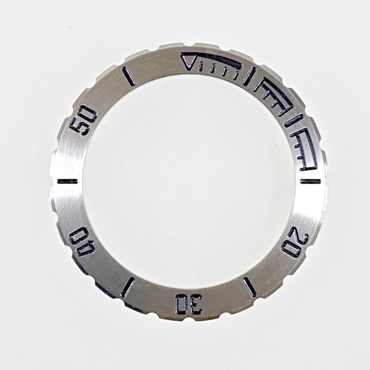 Безель ВОСТОК КОМАНДРСКИЕ с пружиной, брашированный (65k-2/1)