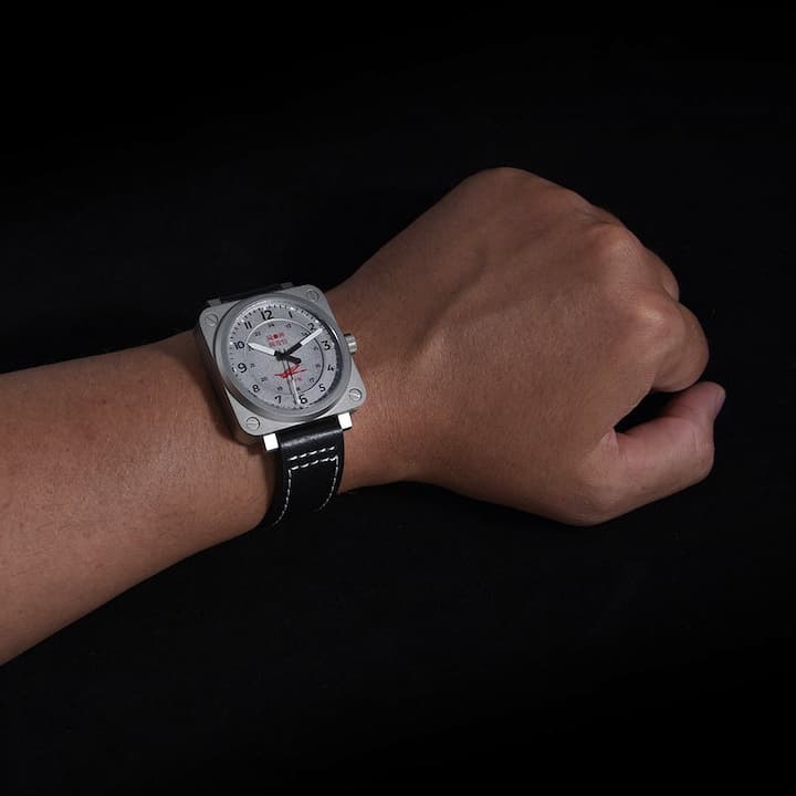 УМНЯШОВ КАМИКАДЗЕ, нержавеющая сталь и титан, сапфировое стекло, 41x41mm (UM-G3)