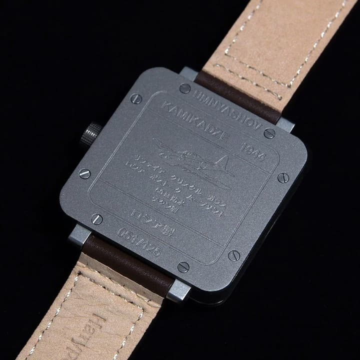 УМНЯШОВ КАМИКАДЗЕ, нержавеющая сталь и титан, сапфировое стекло, 41x41mm (UM-G1)